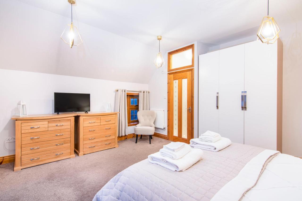 The Roost Group - The Coach House - Hot Tub Villa Gravesend Eksteriør bilde
