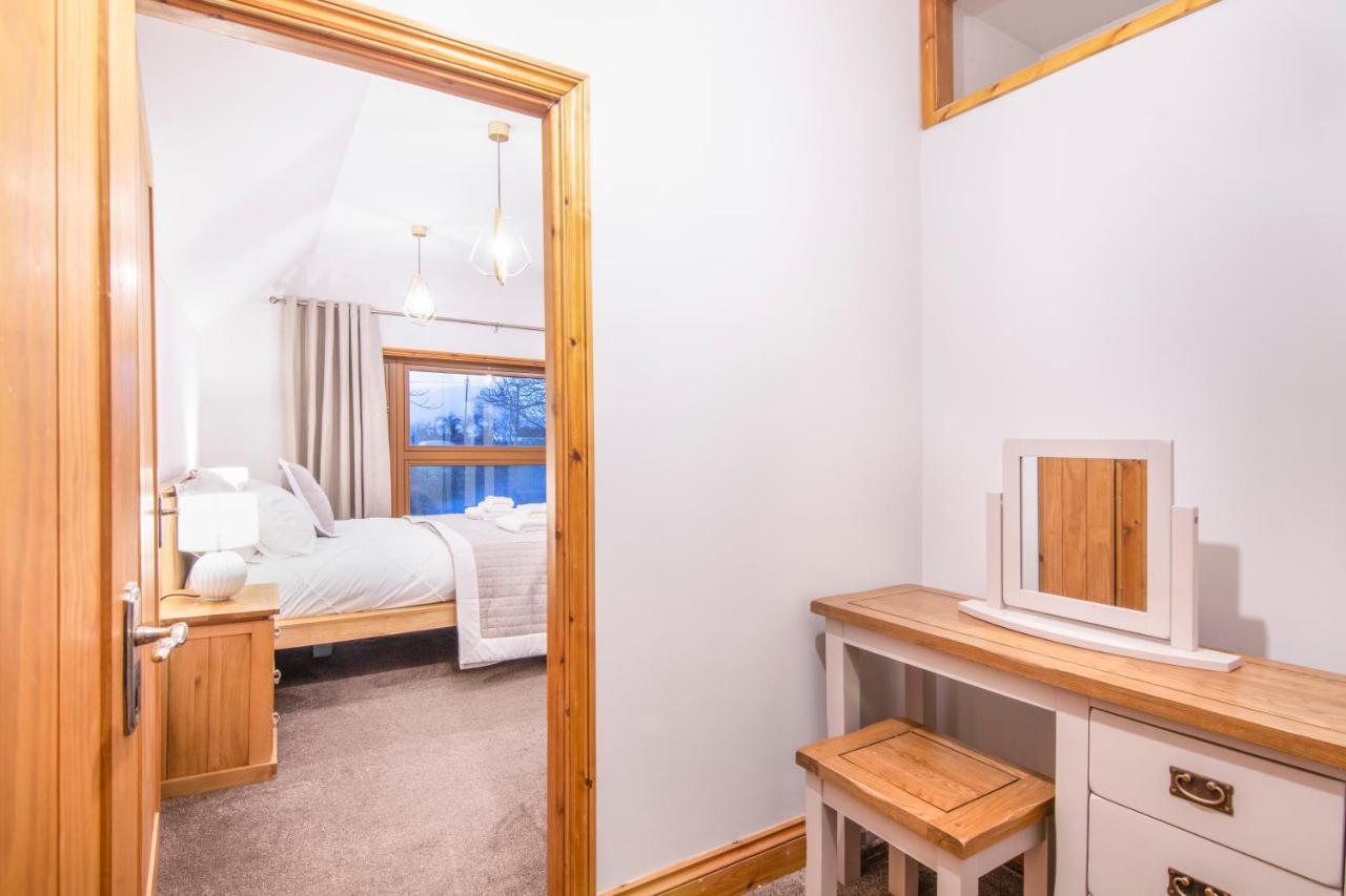 The Roost Group - The Coach House - Hot Tub Villa Gravesend Eksteriør bilde